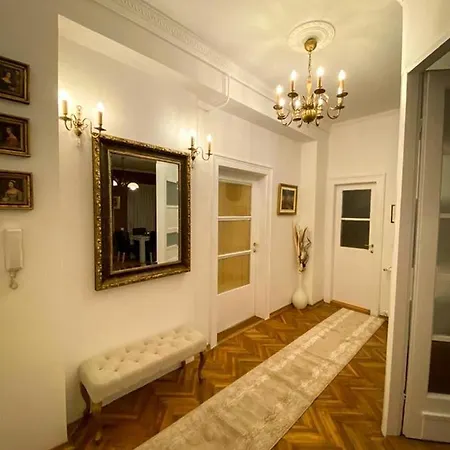 Kalina Apartment *